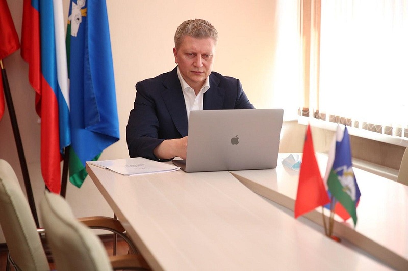 Глава округа Андрей Иванов провел онлайн-совещание с директорами школ, Июль