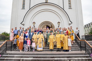 Выставка гравюр и фотографий, посвящённая 300-летию Императорского Дома Романовых, открылась в Усово