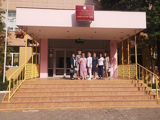 Одинцовские партийцы проверили готовность школ к новому учебному году