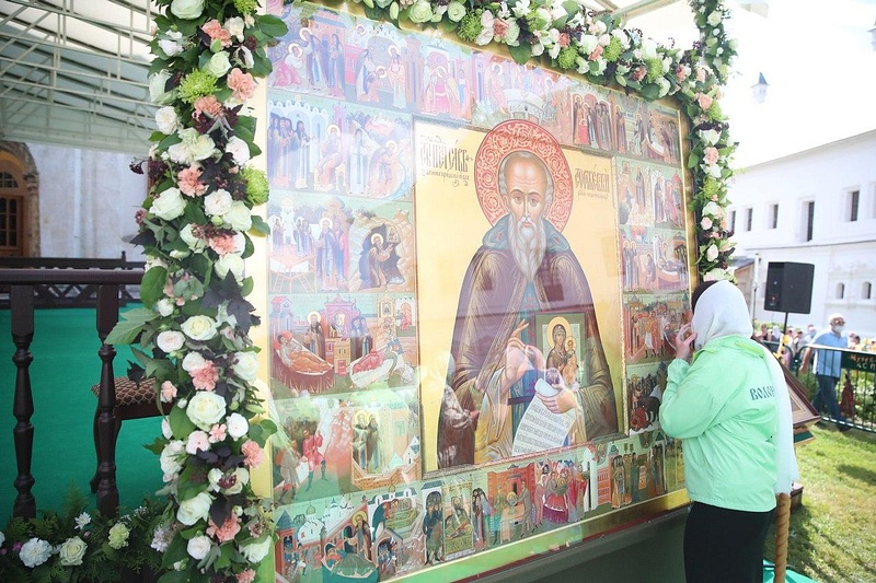 Святейший Патриарх Кирилл совершил Литургию в Саввино-Сторожевском монастыре, Август