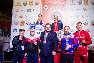 Восемнадцать медалей завоевали подмосковные боксеры на Всероссийском первенстве имени Кобзона