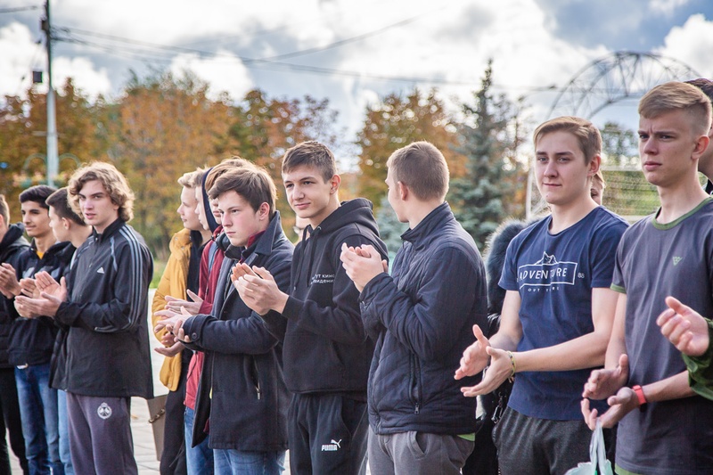 Почти 90 школьников Одинцовского округа участвуют в первой смене лагеря военно-патриотического воспитания молодёжи «Авангард», Сентябрь