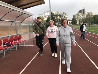 Лариса Лазутина осмотрела обновленный центральный стадион Одинцово