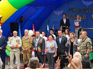 Одинцовские партийцы приняли участие в фестивале «Музыканты против войны»