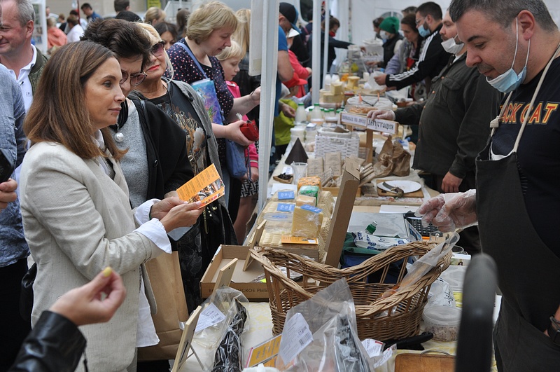 Гастрономический фестиваль «Звенигородский амбар» предлагает посетителям фермерские заготовки и соленья, Сентябрь