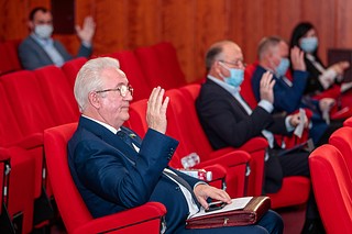 На заседании Совета депутатов Одинцовского округа было рассмотрено более 10 вопросов