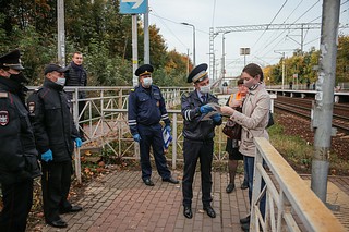 Профилактический рейд прошёл рядом с железнодорожной платформой «Здравница»