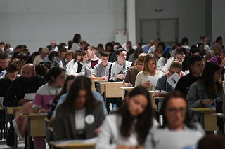 В Московской области «Диктант Победы» установил рекорд — в «Крокусе Экспо» для его написания собралось 1418 человек