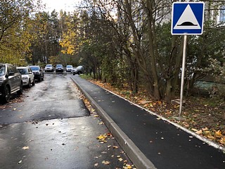 Одинцовские партийцы проверили результаты комплексного благоустройства в селе Юдино