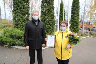 Одинцовские единороссы вручили благодарственные письма 12 волонтерам городского округа