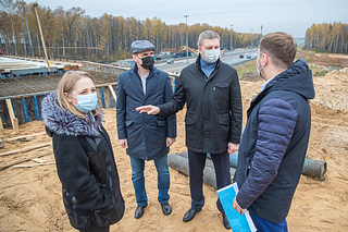 Глава Одинцовского округа Андрей Иванов проинспектировал дорожные объекты в микрорайоне Новая Трёхгорка