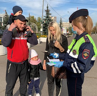 Сотрудники Одинцовской Госавтоинспекции провели очередную акцию «Засветись»