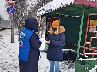 Одинцовские волонтеры ежедневно проверяют соблюдение масочного режима на территории муниципалитета