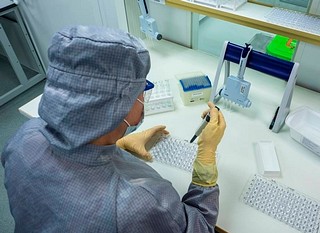 Для борьбы с COVID-19 в России появится приложение для отслеживания контактов