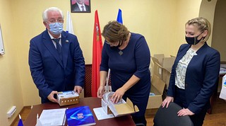Единороссы помогли Лесногородскому детскому саду №24 в приобретении сантехнического оборудования