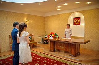 Для получения услуги в ЗАГСах теперь необходима предварительная запись