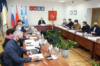 Глава муниципалитета Андрей Иванов обратил внимание на то, что в условиях пандемии особую роль приобретает чёткая и своевременная работа службы Скорой медицинской помощи