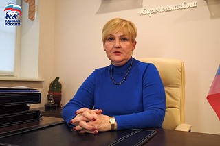 Уроки истории провели партийцы в школах Одинцово и Заречья