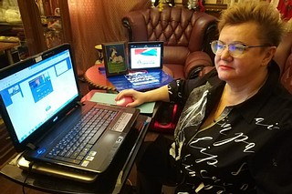 Сторонники «Единой России» Одинцовского округа поучаствовали в «Росквизе» по теме Дня Конституции
