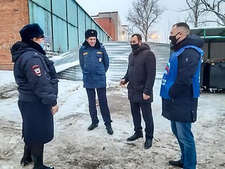 Одинцовские партийцы провели рейд по выявлению несанкционированных мусорных свалок