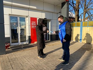 Волонтеры ведут информационную работу в Никольском и Кубинке