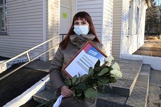 Руководитель МГЕР Подмосковья Александр Толмачев в День Героев Отечества поздравил луховицких врачей
