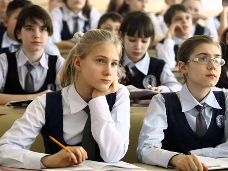 Школьники Одинцовского округа могут принять участие в онлайн-курсе по литературе, Январь