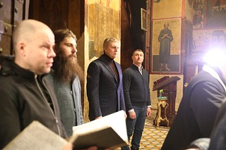 Одинцовские партийцы приняли участие в Крещенских купаниях