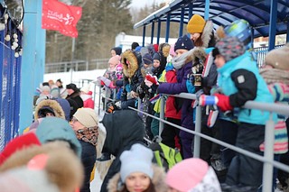 Несмотря на крепкий февральский мороз, хоккейный праздник собрал полные трибуны