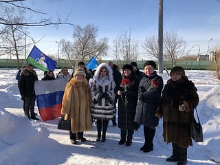 Председатель окружного Совета депутатов, член партии «Единая Россия» Татьяна Одинцова открыла митинг в память о погибших защитниках Отечества