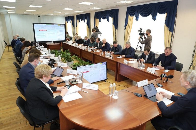 Глава муниципалитета провел еженедельное совещание в Администрации Звенигорода, Февраль