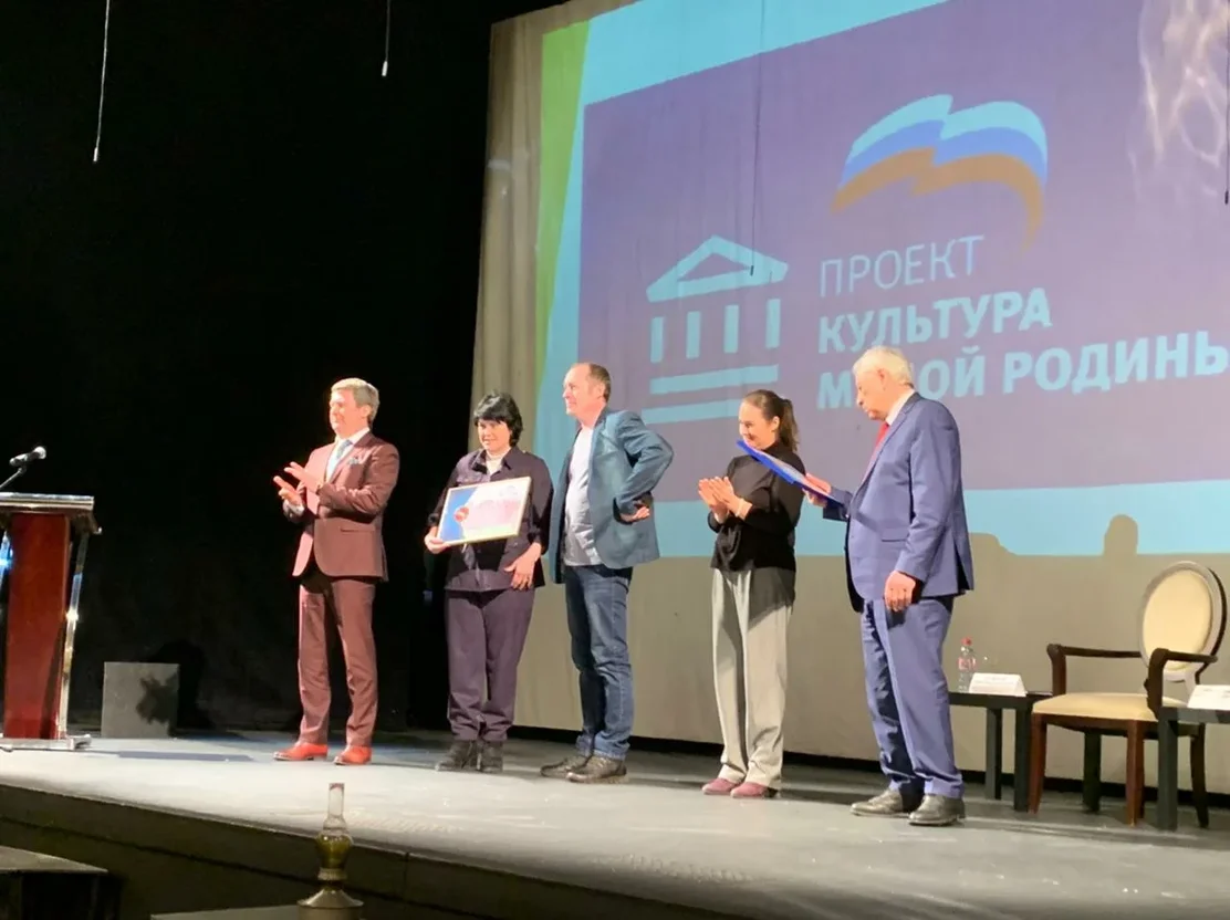 Обсуждая планы на 2021 и последующие годы, члены общественного совета пришли к единому мнению, что в целях повышения качества работы учреждений культуры Московской области следует рассмотреть дополнительные направления работы в рамках реализации партийного проекта