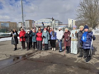 В мероприятии, которое прошло в рамках акции «#ПоехалиБежалиГуляли», приняли участие посетители клуба «Активное долголетие»