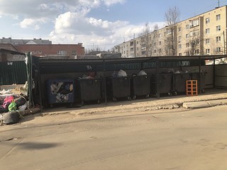Контейнерная площадка в Лесном городке