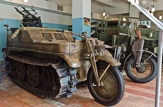 Экспонаты военно-технического музея в Черноголовке
