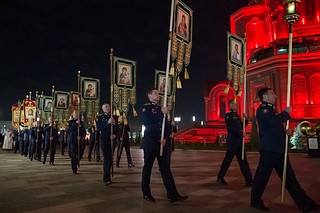 Первая пасхальная служба в Главном Храме Вооружённых Сил России