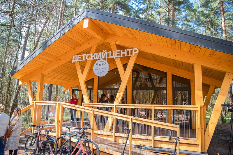 Раздолье текст 1, Глава округа Андрей Иванов оценил готовность парка «Раздолье» к приёму посетителей