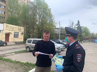Одинцовский полицейский проводит акцию «Безопасный дом, квартира»