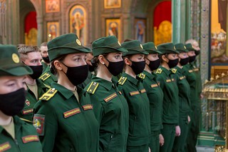 Военнослужащие