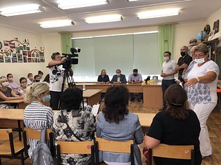 Дмитрий Голубков встретился с трудовыми коллективами Одинцовской средней школы № 1 и детского сада № 77