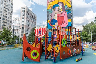 Детская игровая площадка в Новой Трехгорке