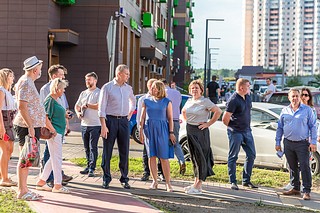 Глава Одинцовского городского округа Андрей Иванов провел рабочую встречу с инициативными жителями жилого комплекса «Сколковский» в микрорайоне Трехгорка