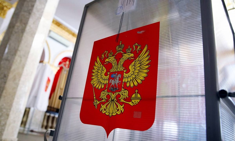 «Единая Россия» занимает первое место на выборах в Госдуму, Сентябрь