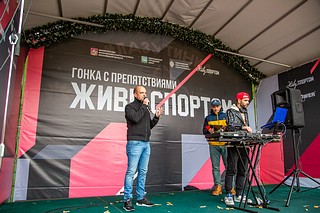 Дмитрий Абаренов