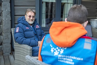 Переписчик посетил артиста в его доме в Подушкино