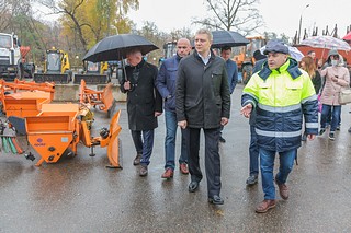 Готовность дорожных предприятий Звенигорода к зимнему сезону оценил глава Одинцовского округа