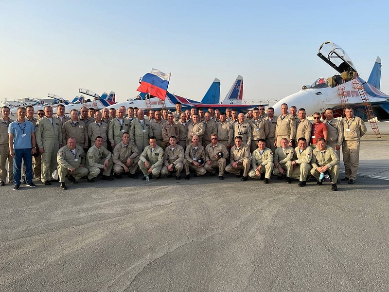 Экипаж авиационной группы высшего пилотажа «Русские Витязи», Ноябрь
