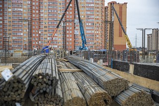 Андрей Иванов проверил ход строительства образовательного кластера в «Гусарской балладе»