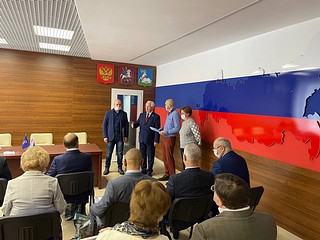 Встреча по случаю 20-летия «Единой России» прошла в одинцовском штабе партии на Можайском шоссе