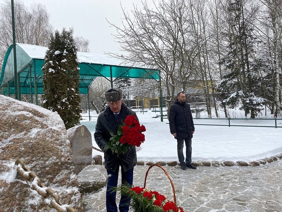 Активисты местного отделения почтили память жителей деревни, погибших на фронтах Великой Отечественной войны, Декабрь
